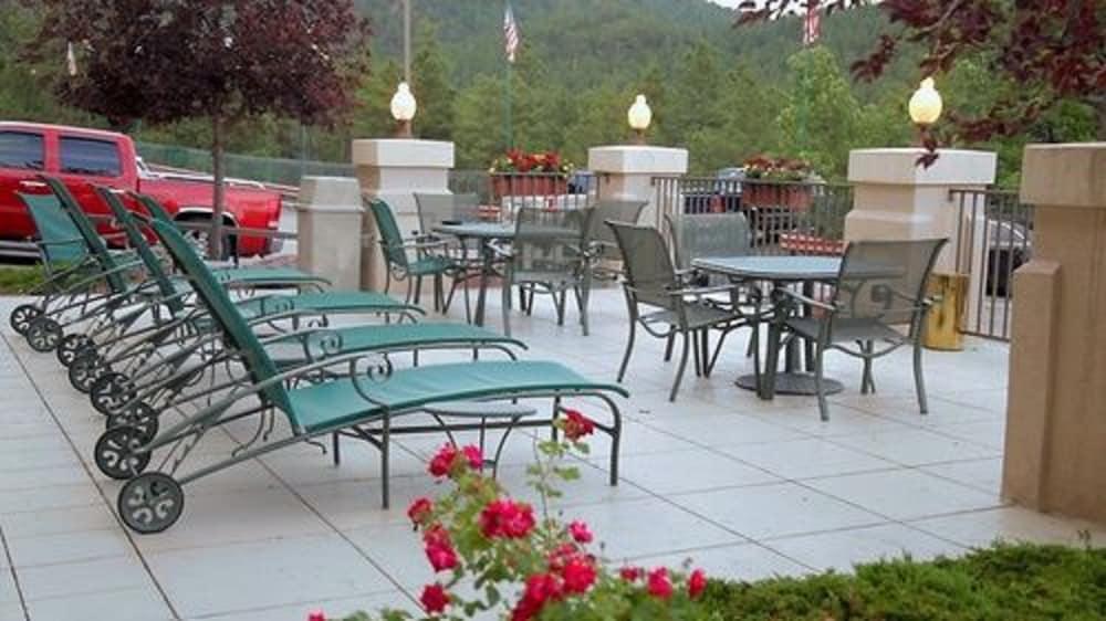 Hotel Baymont By Wyndham Near Mt. Rushmore Keystone